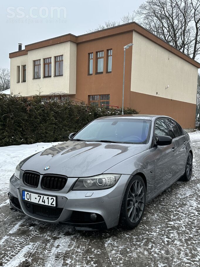 Pārdodu bmw 335d, pirms pusgada atdzīts no Vācijas. Skate līdz gada beigām,