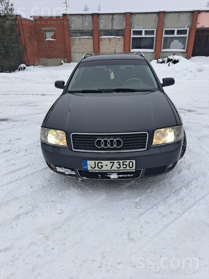 Audi Pardodu savu uzticamo beriti sakarā ar cita autiņa