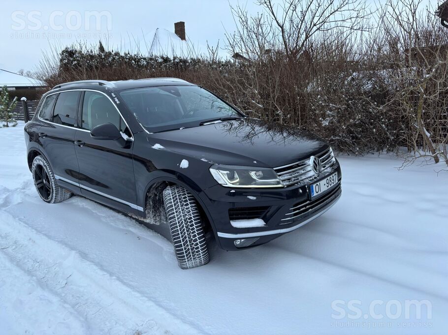Pārdod VW Touareg 3.0 V6 Tdi (293 kW) ar 8 pakāpju automātisko ātrumkārbu Ex
