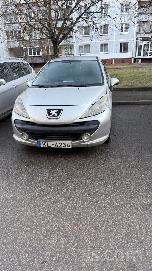 Peugeot Авто технически полностью исправно и обслужено, те