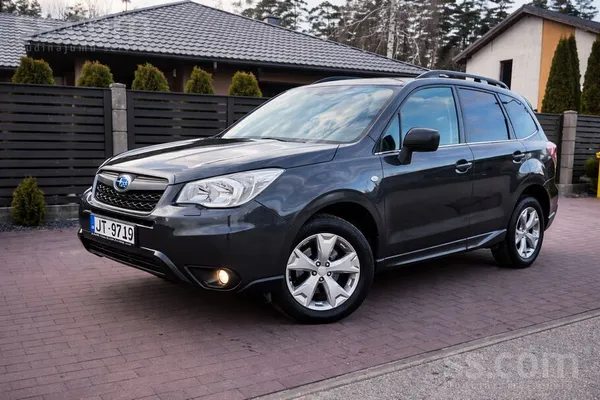 Subaru Pārdod Subaru Forester 2.0 benzīns ar 110kw