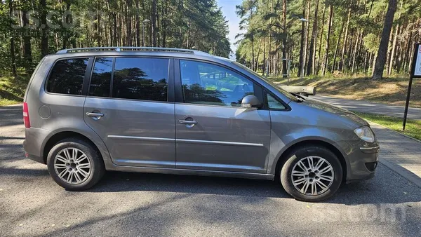 Volkswagen Tikko izieta svaiga skate.