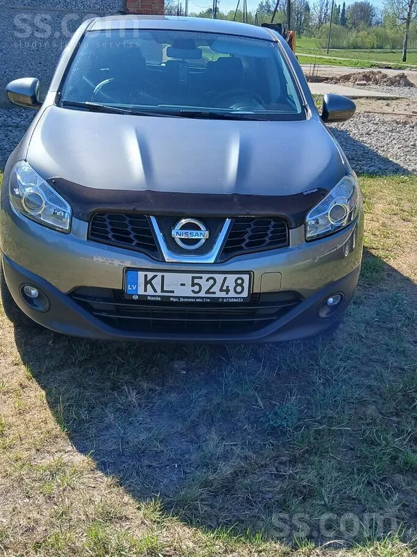 Nissan Pardodu nisan, viss strada kam jastrada. ja intres