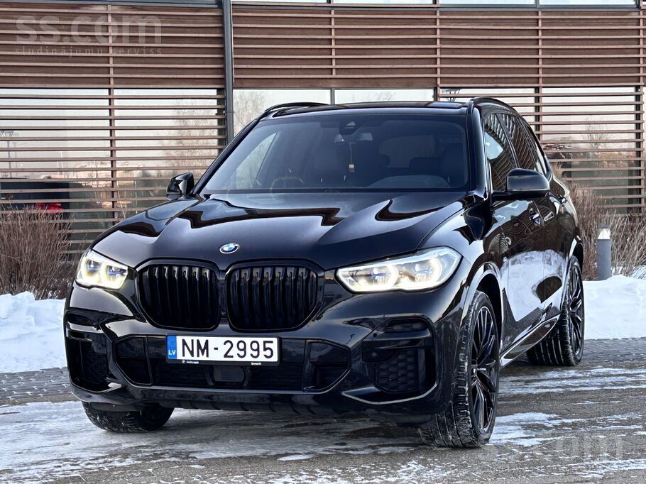 BMW BMW X5 3.0D “210 kW / Black Sapphire Metallic / xD