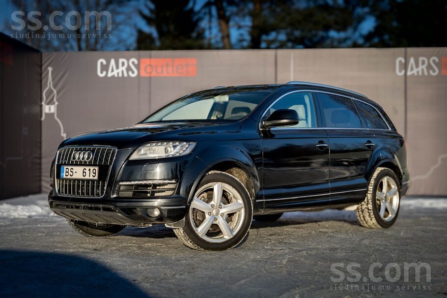 Audi Audi Q7 ar 3.0 litru dīzeļdzinēju un automātisko t