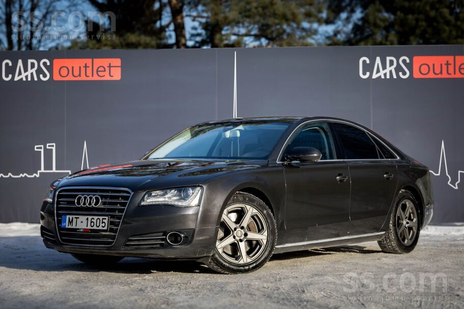 Audi A8 ar 3.0 litru dizeļdzinēju un automātisko transmisiju. 184 kW.
-