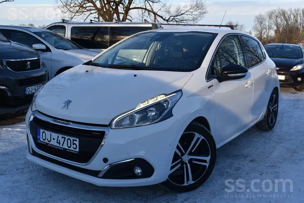Peugeot Peugeot 208 GT Line 1.6L Dīzelis, 73kW, 12.2015 g.