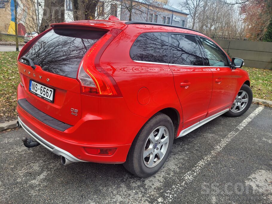 Volvo Tiko izieta TA un nomainīta eļļa. Viss strādā. Lec