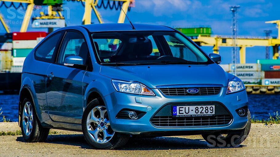 Ford Продаюхороший авто