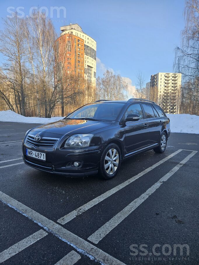 Toyota Toyota Avensis II Facelift 2.0D D-4D 93Kw