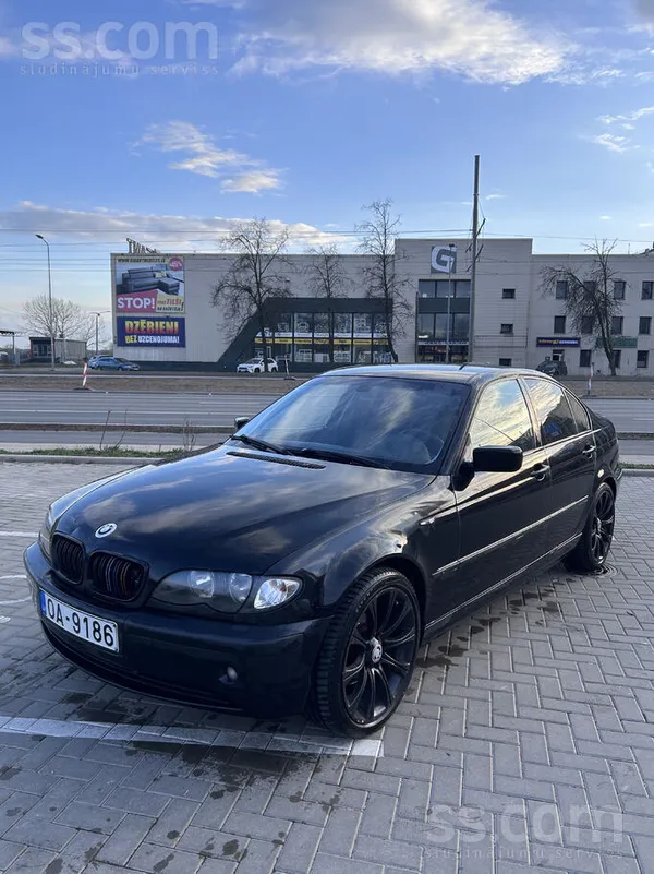 BMW BMW E46 labā vizuālā un tehniskā stāvoklī uzticama