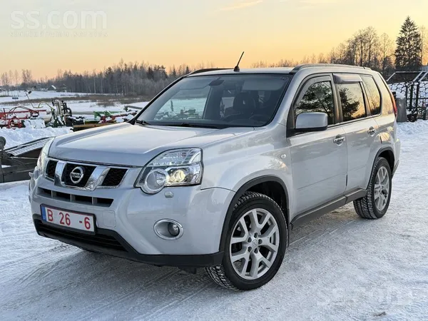 Nissan Pārdod labu X-Trail T31 2.0 Dci LE 4x4 facelift ar