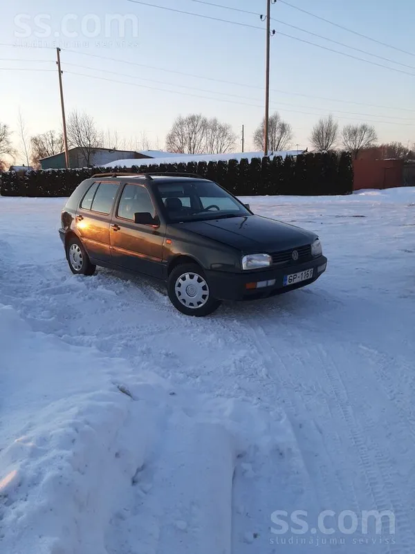 Volkswagen Pārdodu VW Golf 1993. gada, dīzelis