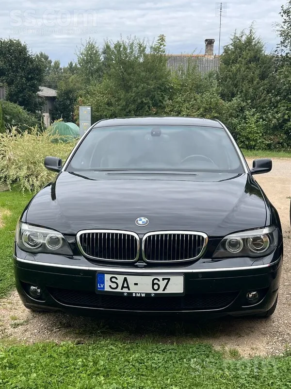 BMW 730 - 1