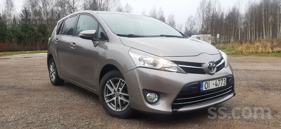 Toyota No Francijas - Toyota Verso (7 vietas) – 1.6 D4D 1