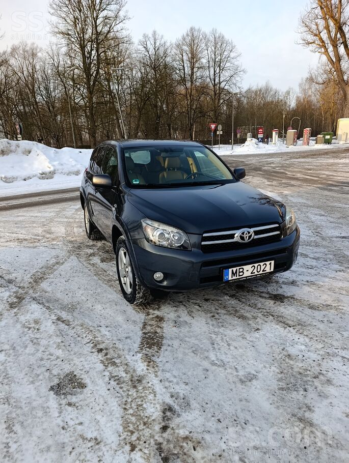 Toyota Toyota Rav4 130kw, в хорошем состоянии