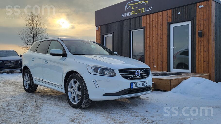 Volvo Volvo xc60 2.4 d5 Awd 158kw Summum komplektācija.