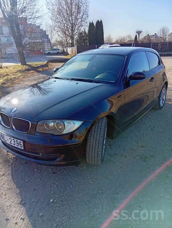 BMW 118 - 1