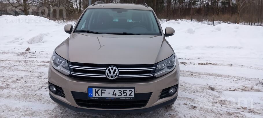 Volkswagen Отличный семейный автомобиль. 
