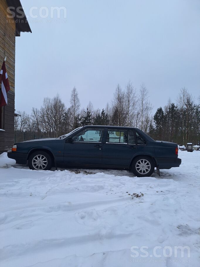 940 Gls d24tic 6 cilindru.
Vēsturiskā statusa cienīgs volvo . 100% oriģinā