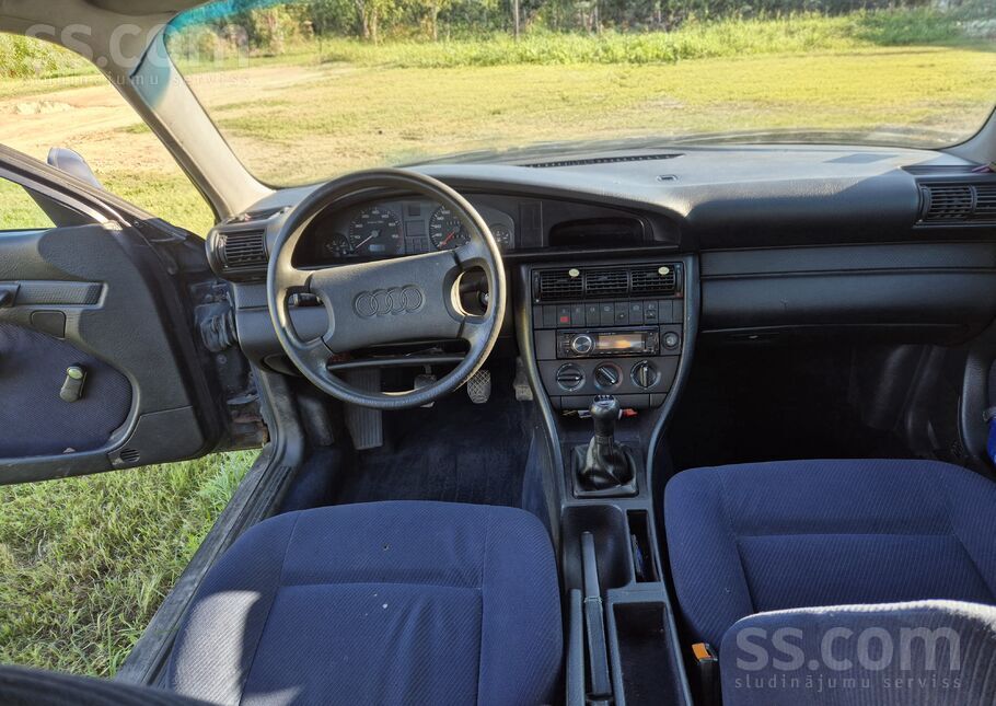 Mainu audi c4 pret zāles pļāvēja traktoriņu.
Auto ir bez TA. Auto ir ar vi