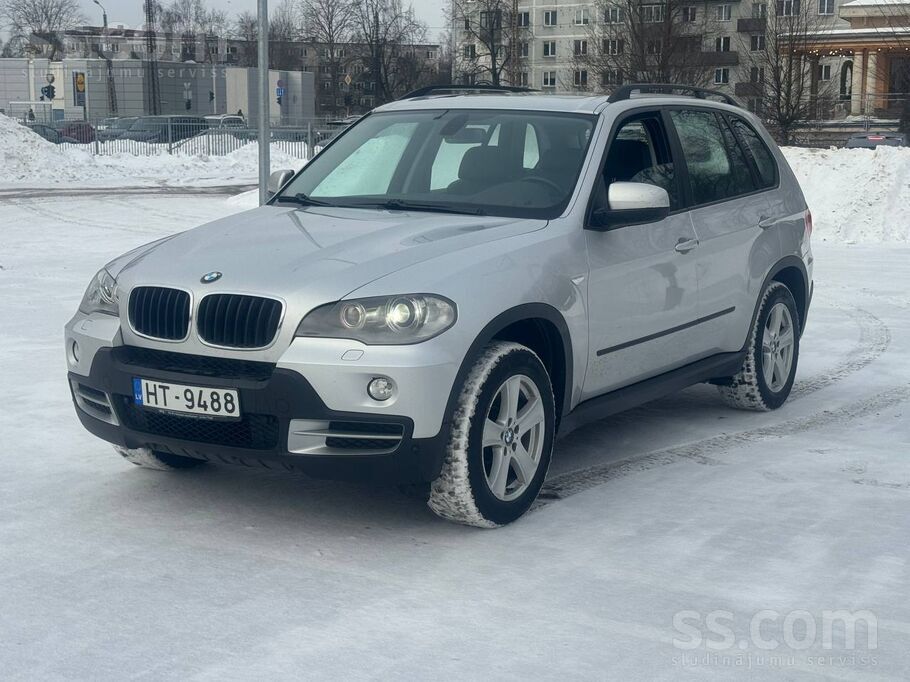 BMW Pardodu bmw x5