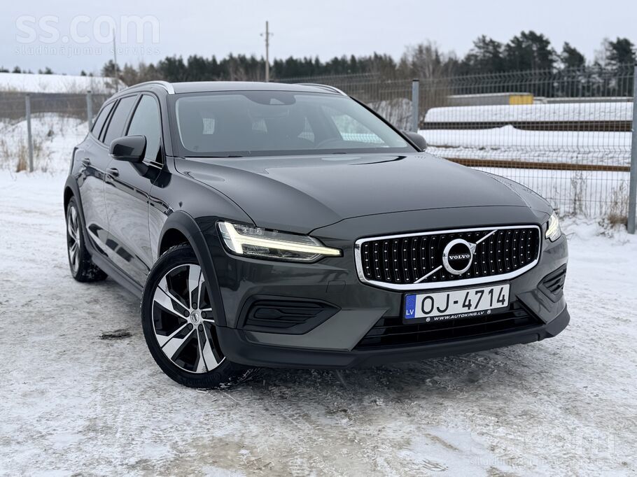 Volvo Tikko ievests Volvo Volvo V60 Cross Country 2.0D A