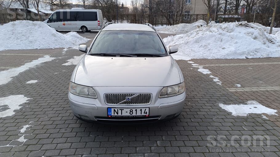 Volvo Pārdod Volvo V70, 2, 4 D5, 2006. gada izlaiduma, l