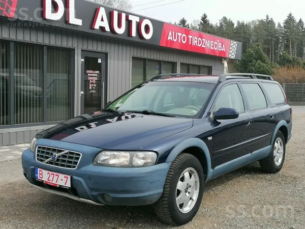 Volvo No Nīderlandes. Pārdod nesen ievestu Volvo Xc70 2,