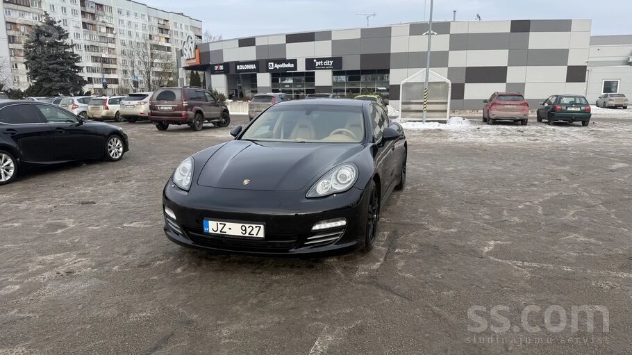 Pārdodu Porsche Panamera 4 3.6 benzīns 2011 Sport Chrono
Tiek pārdots ele