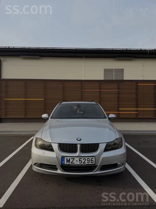 BMW 325 - 1
