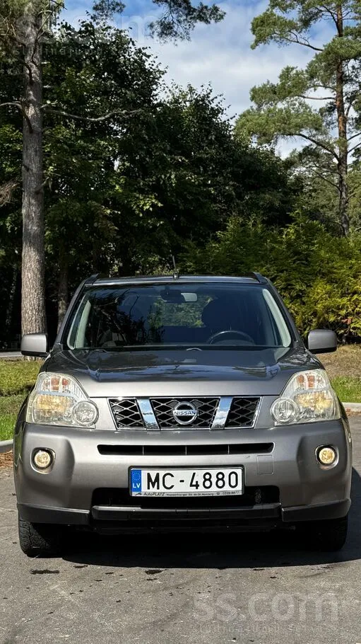 Nissan Nissan X-Trail T31 2.0 dCi, автомат, полный привод