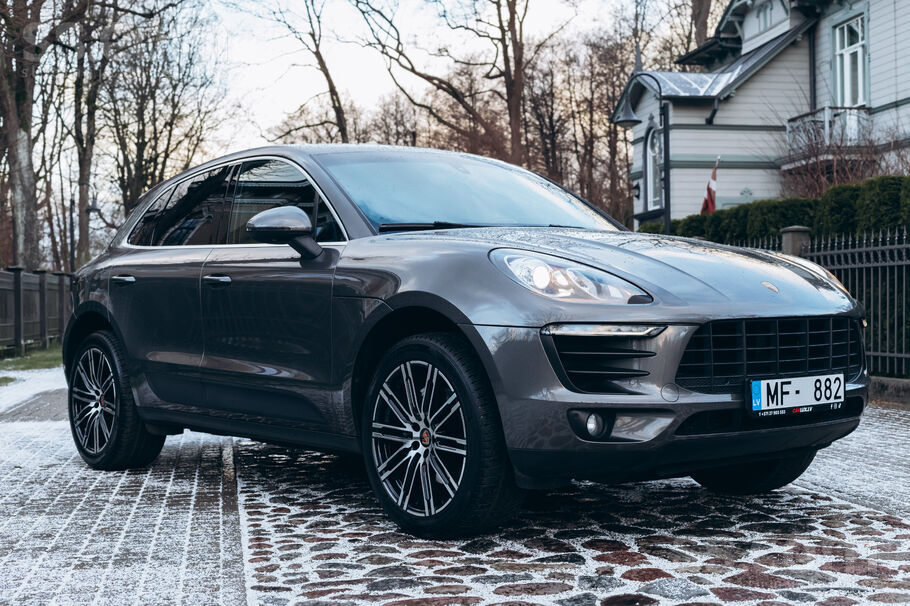 Pārdod īpašnieks, ikdienas auto, Porsche Macan S 3.0D (190kW)

Labā stāvok