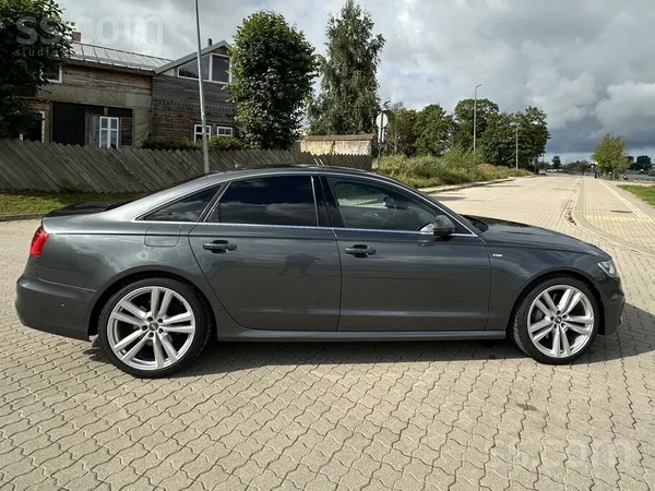 Audi A6 - 1
