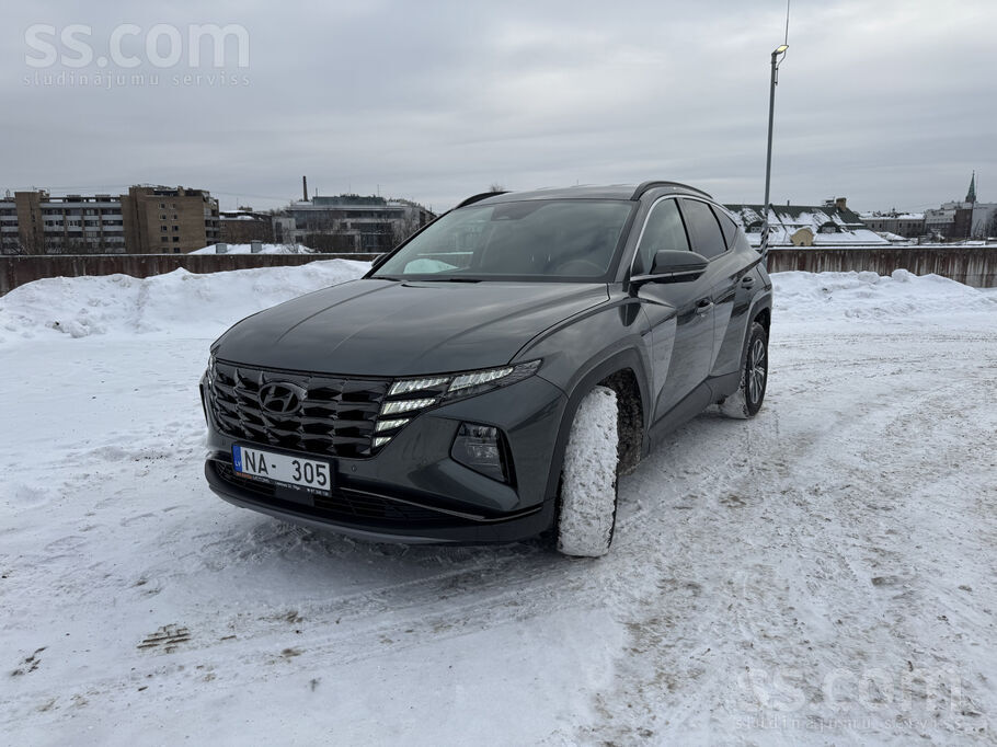 Hyundai Selling a 2021 Hyundai Tucson 1.6 T-Gdi Hybrid, 23