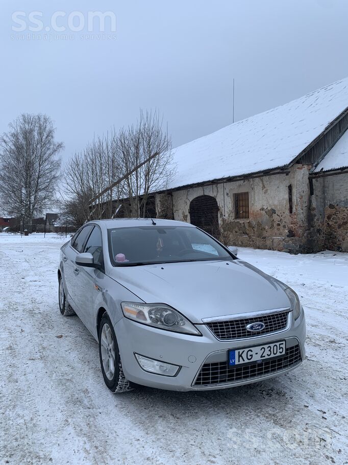 Ford Pārdodu uzticamu un ērtu Ford Mondeo (2008)