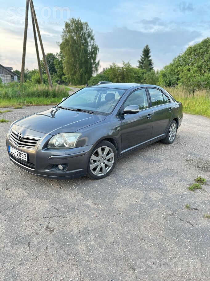 Pārdodu toyota avensis 2008 gada. 2.2 dīzelis. Auto ir labā tehniskā kārtībā
