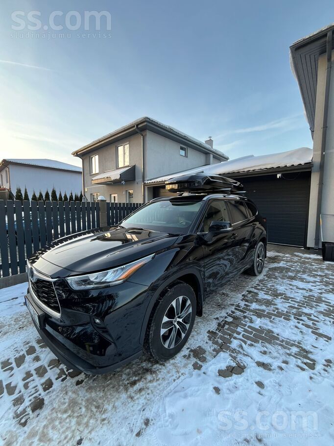 Toyota Ģimenes auto. Servisa grāmatiņa. Garantija ir spēk