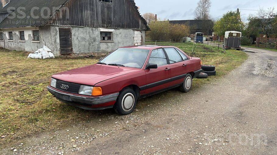 Tirgojas cigārs Audi 100 C3 2.2b automāts. Sīkāk zvanot. Detaļām vai projekt