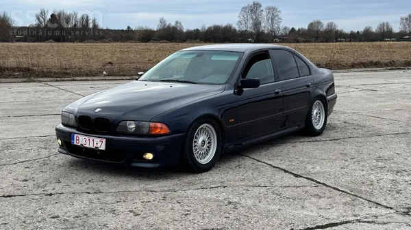 Pārdodu BMW 528 E39, 1998 gada, benzīns. Auto ir uzskaitē un braucams ikdien