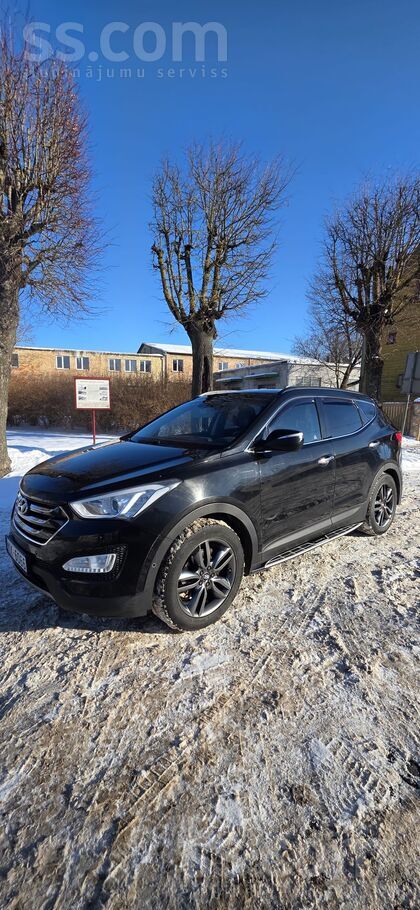 Tiek tirgots Hyndai Santa fe 2014. g. , dīzels 2.2 l motors, manuālā kārba,