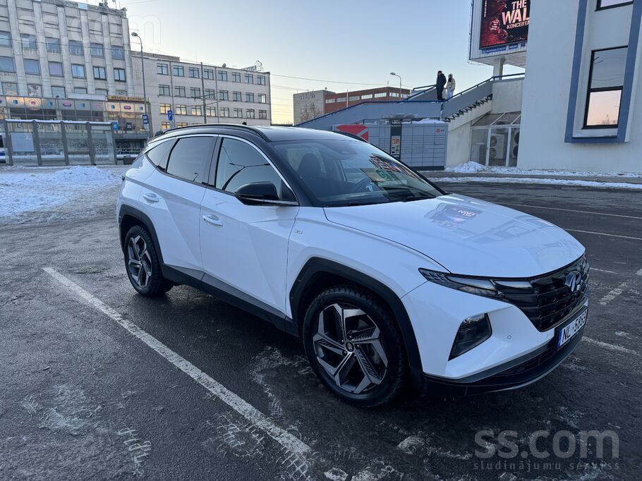 Hyundai Pārdodu Hyundai Tucson Premium ar 1.6 T-Gdi 48V mi