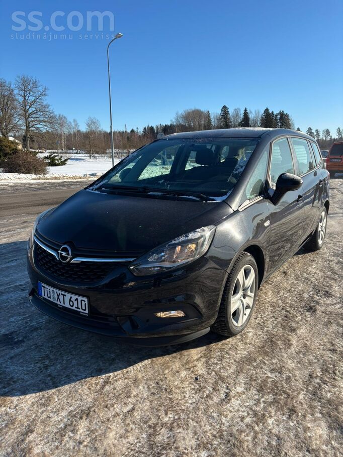 Opel 7 vietas - Odometrs nav regulēts. Var pārliecināti