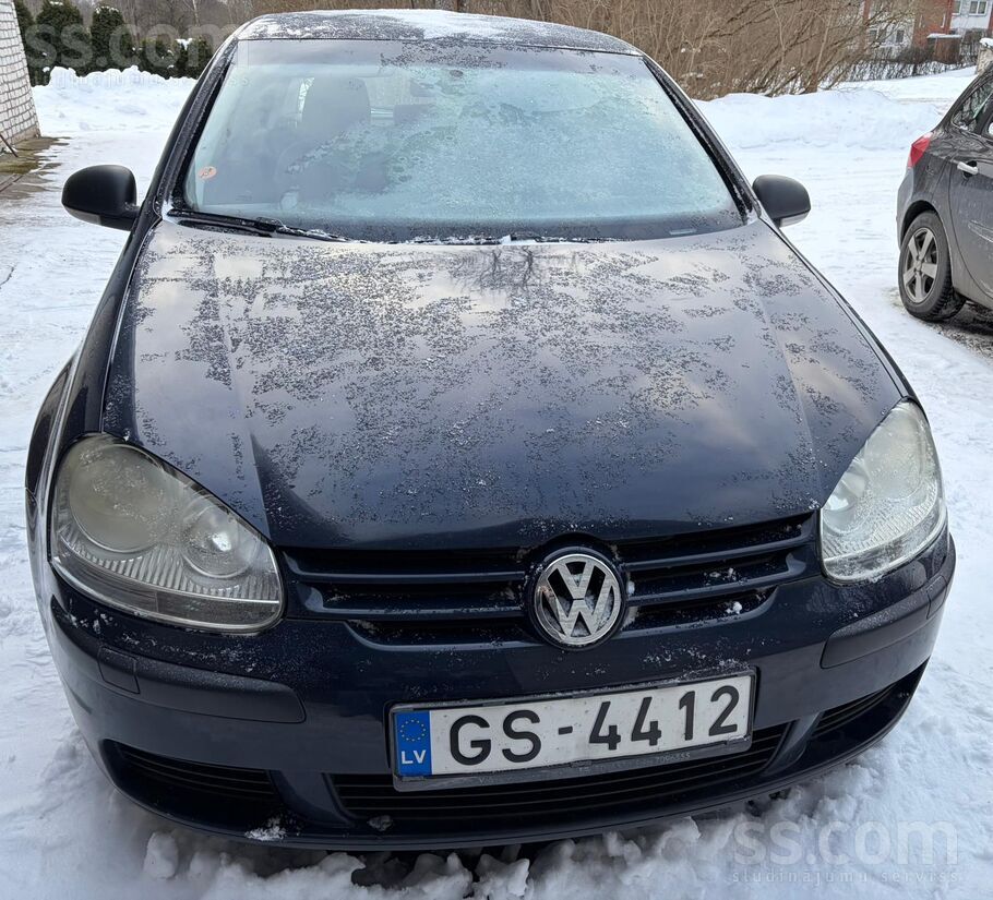 Volkswagen Motora defekts- pārplīsa mazā zobsiksna. Pirms gad