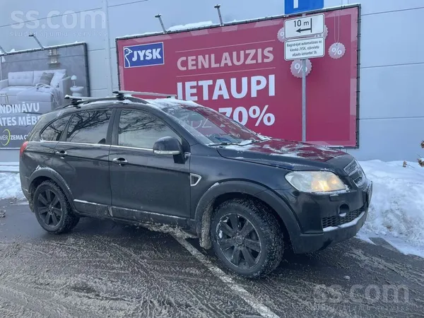 Chevrolet Benzīns gāze. pērc un baudi ziemu. riepas gandrīz 