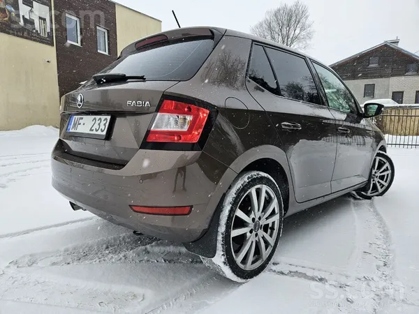 Skoda Īpašnieks pārdod Škoda Fabia 1.0 benzīns/70 kW. Au