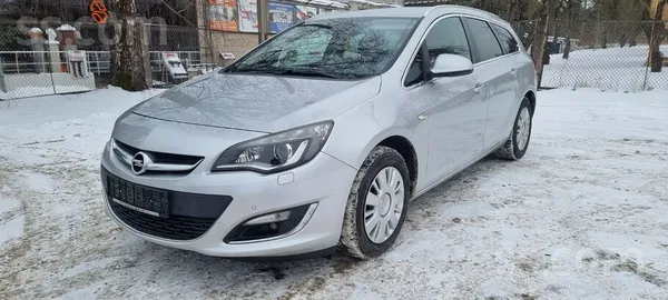 Opel Pārdod Opel Astra Sports tourer