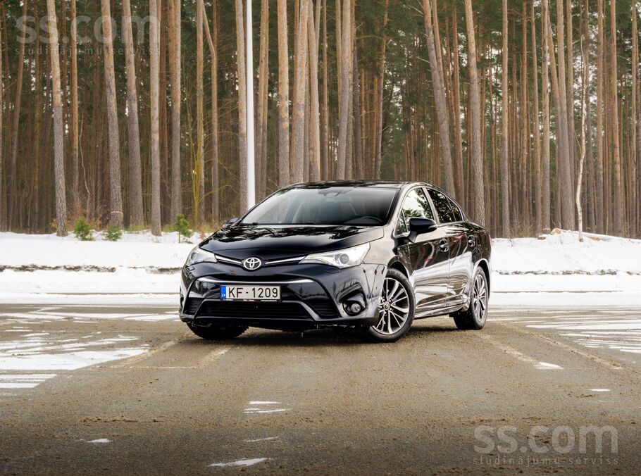 Toyota Toyota Avensis 2.0l dīzelis. 105kw