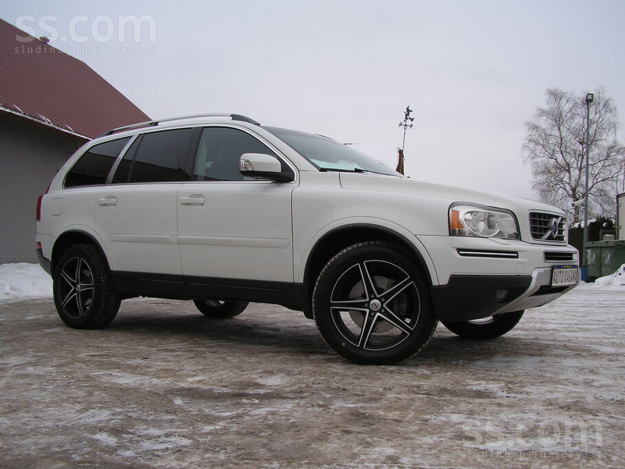 Volvo Tikko no Beļģijas. Volvo XC 90. Fwd. Jaunas ziemas