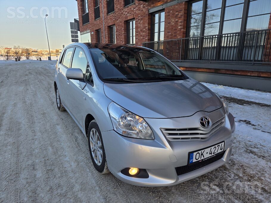 Toyota Verso 1.6 Benzīns 97 kw/130 zs- Facelift modelis. Tikko no Francijas